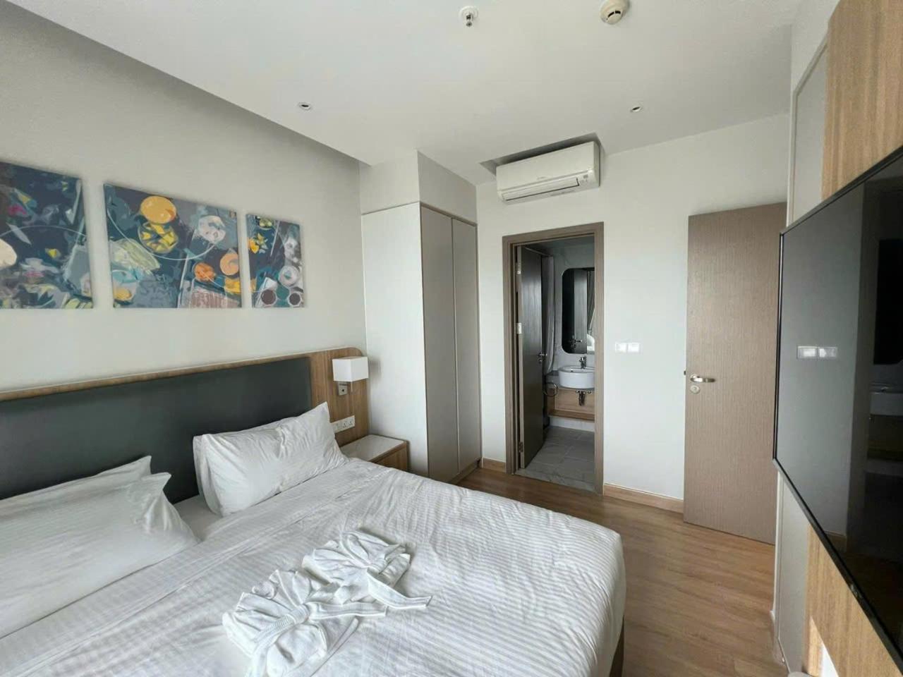 Lusso Suites - D1Mension & Zenity Residence, Sg'S Heart Хошимін Екстер'єр фото